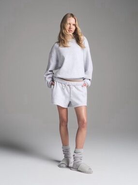 New SKIMS Fleece Lounge Cotton Crewneck in Light Heather Grey, Size XS